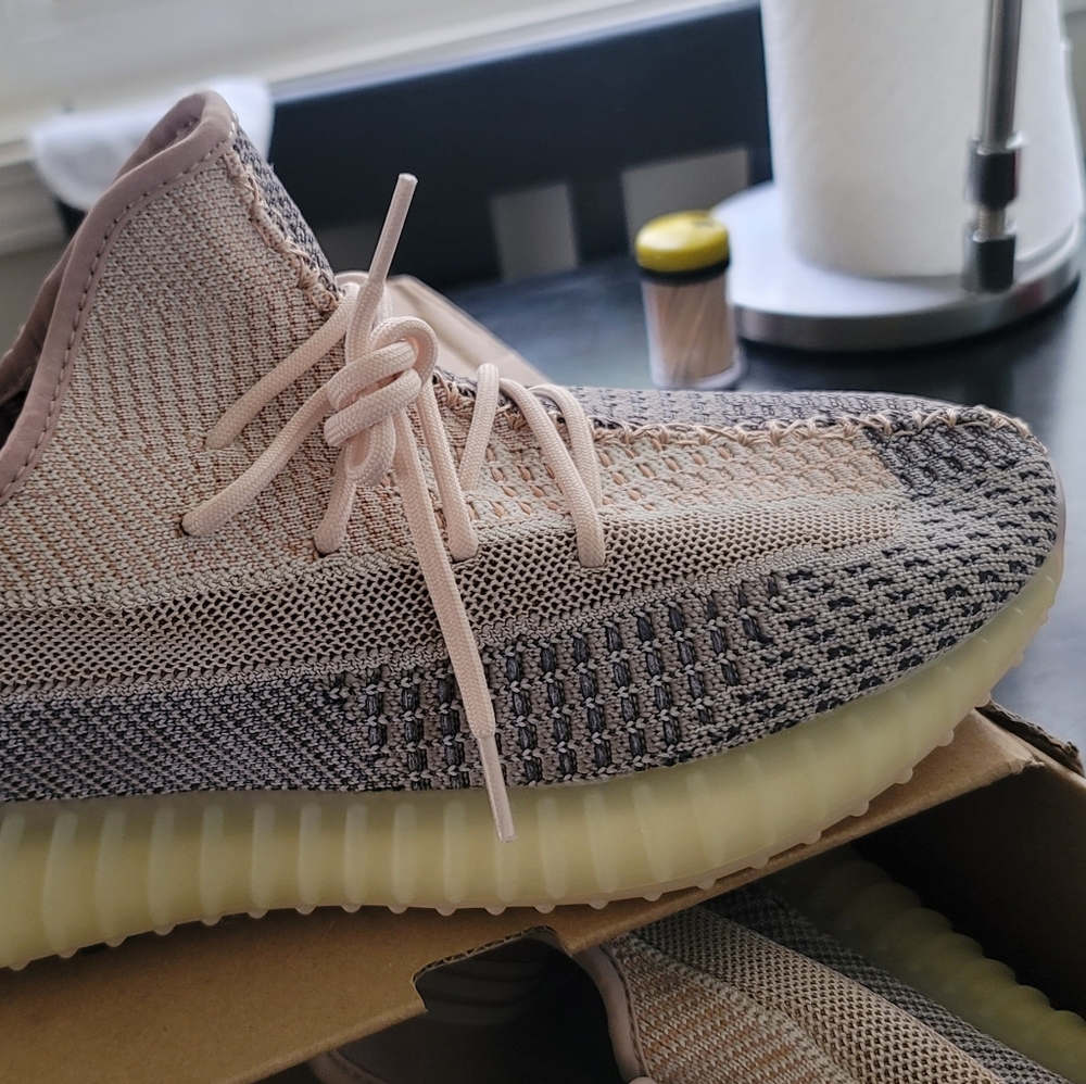 Yeezy 350s - Picture 3 of 7
